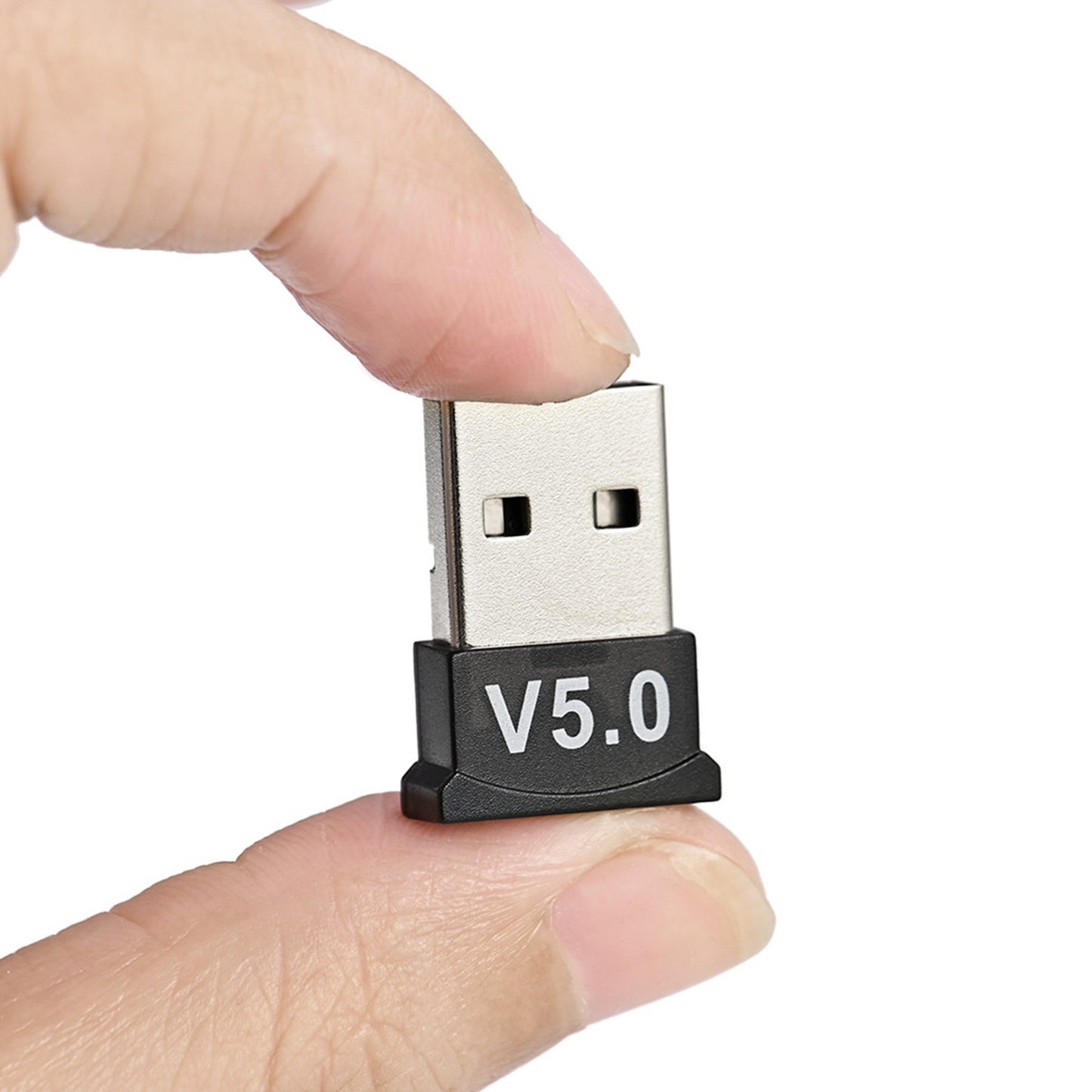 Compact Bluetooth 5.0 dongle