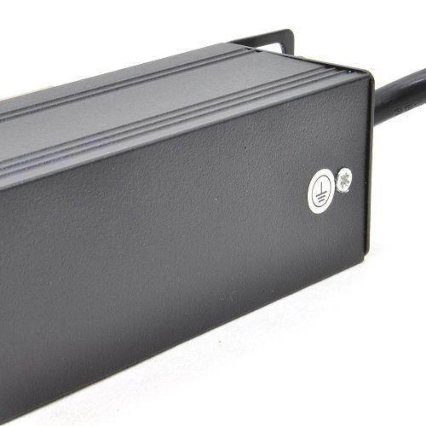 10 Outlet Power Distribution Unit