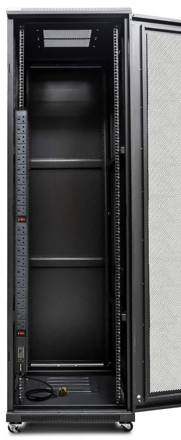 Surge-Protected Vertical PDU