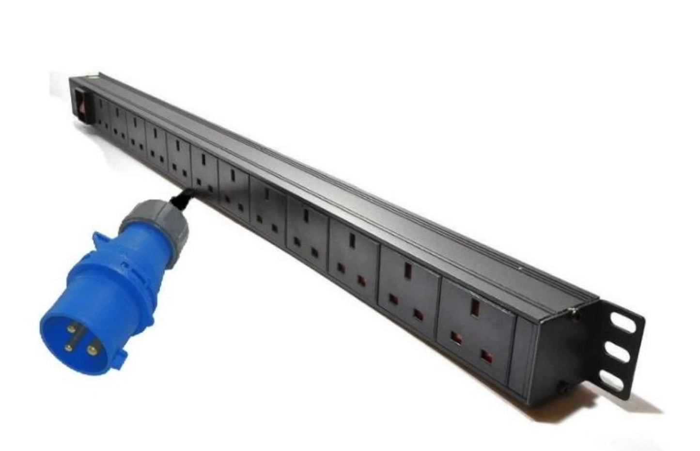 High-Density 16A PDU